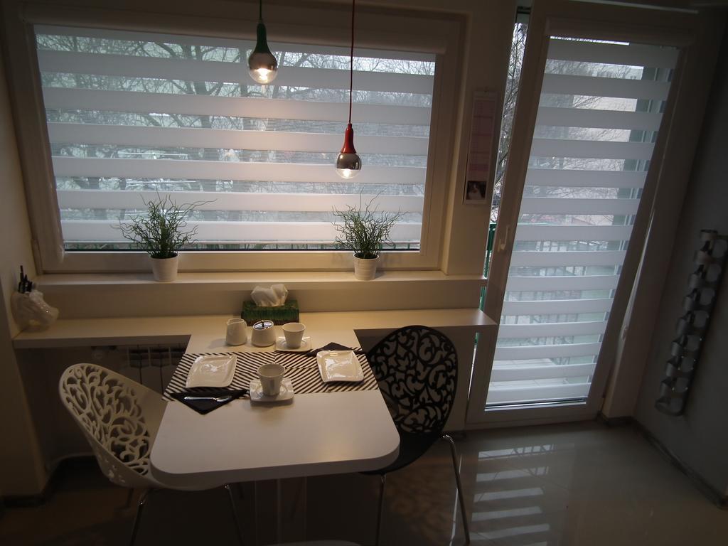 Kazimir Apartament Lodz Exterior photo